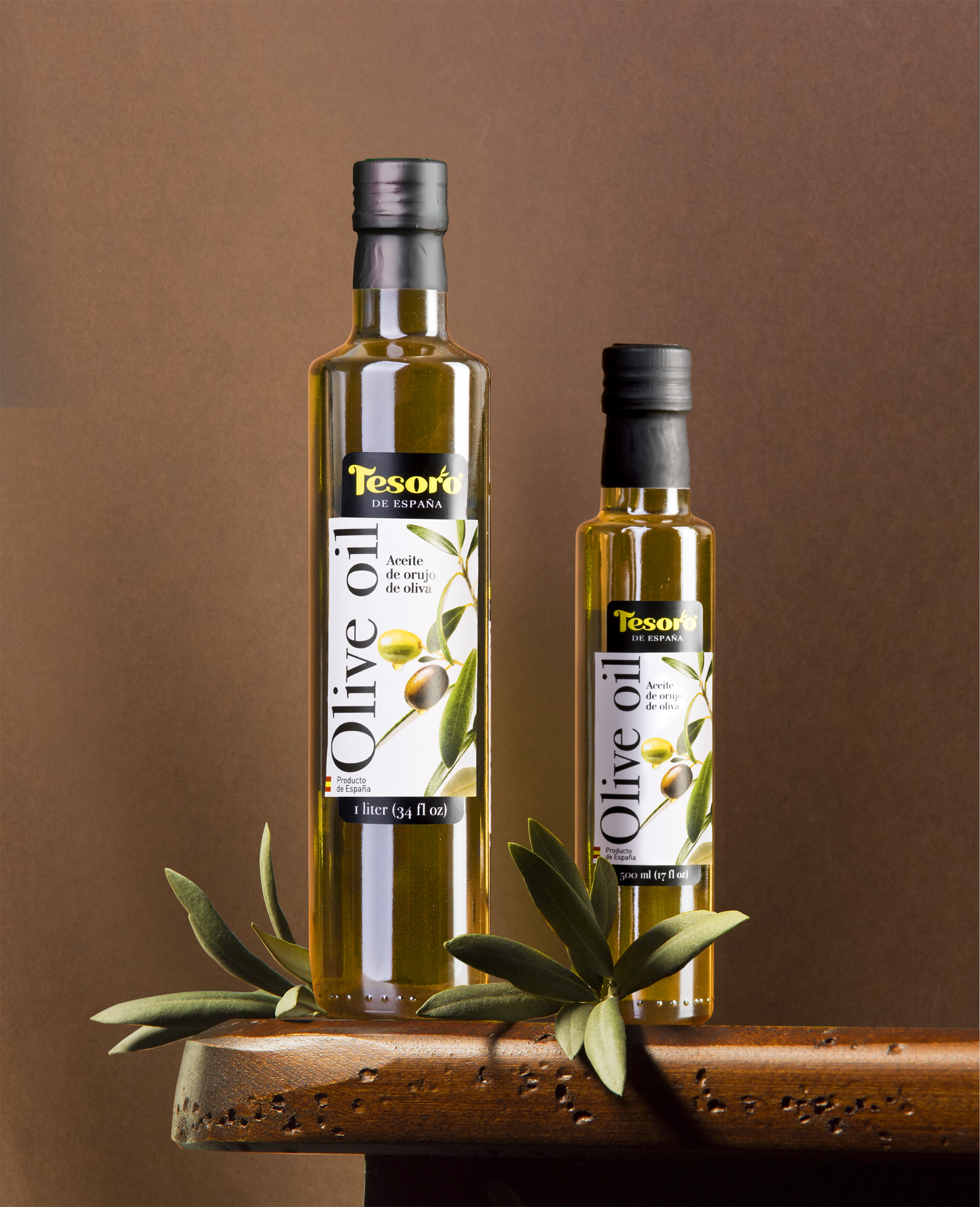 Оливковое масло для мужчин. Tesoro Olive Oil. Оливковое масло. Оливковое масло упаковка. Упаковка растительного масла.